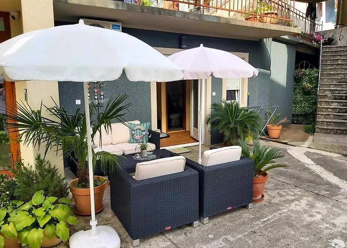 Risan Center Apartment
