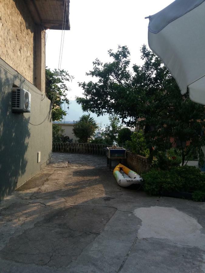 Center Apartment *